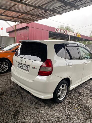 авторынок бишкек хонда стрим: Honda Fit: 2003 г., 1.3 л, Вариатор, Бензин, Седан