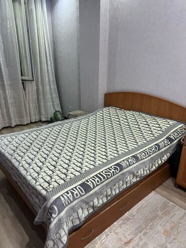 Спальные гарнитуры: Спальный гарнитур, Б/у, Двуспальная кровать, Самовывоз