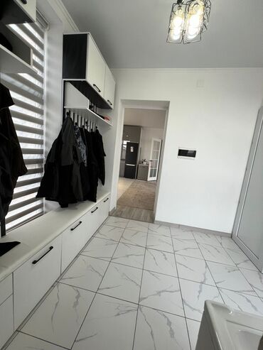 Продажа домов: Дом, 240 м², 6 комнат, Собственник — 10