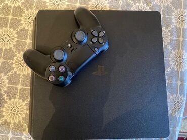 PS4 (Sony Playstation 4): PlayStation 4 Slim 🌐 Xüsusiyyətləri ✅ Operativ yaddaş : 1Tb ✅