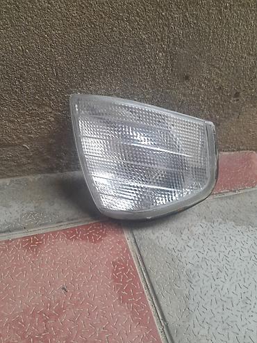 16 mini: Avtomobilin ön sağ dönmə/siqnal işığı (yan fara bucaqlığı) - Korpus — 5