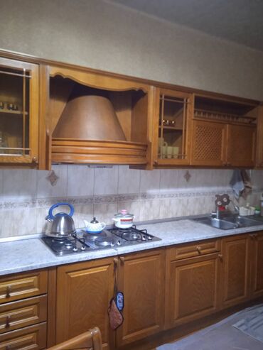 Mətbəx mebeli: Təmiz taxta, uzunluğu 7 metrədən artıq, eni 60 sm (hündürlüyü 90 sm 2 -da lalafo.az — 13 Mətbəx mebeli: Təmiz taxta, uzunluğu 7 metrədən artıq, eni 60 sm (hündürlüyü 90 sm 2 — 13
