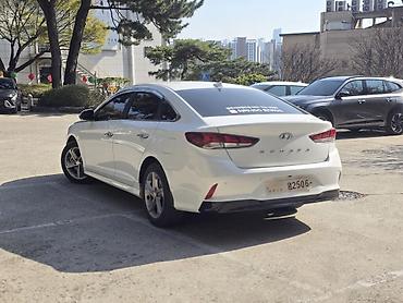 соната нюряс: Hyundai Sonata: 2022 г., 2 л, Автомат, Газ, Седан — 4