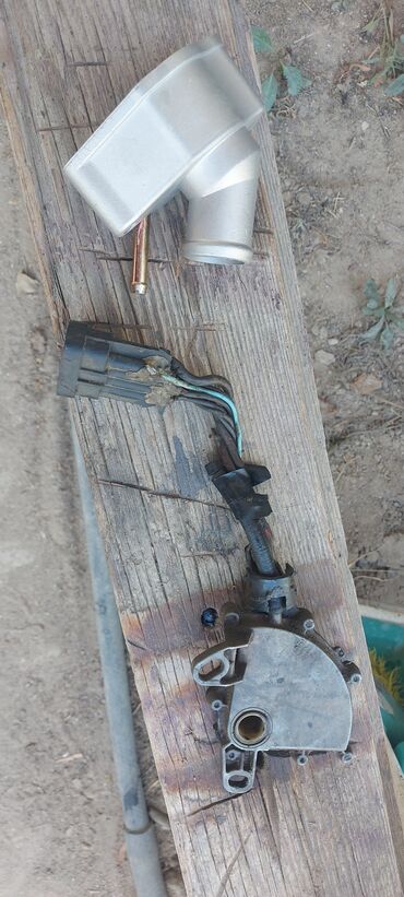 Opel: Opel Omega maşın sökülüb kimə hansı hissə lazımdırsa buyurub əlaqə — 7