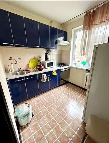 Продажа квартир: 2 комнаты, 44 м², 8 мкр 104 серия, 2 этаж — 4