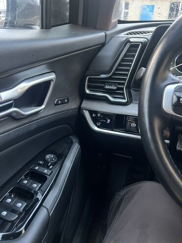 Kia: Kia Sportage: 2023 г., 2 л, Автомат, Газ, Кроссовер — 2