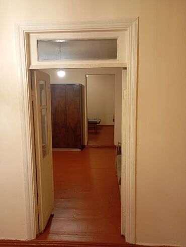 Uzunmüddətli kirayə evlər: 80 kv. m, 3 otaqlı -da lalafo.az — 6 Uzunmüddətli kirayə evlər: 80 kv. m, 3 otaqlı — 6