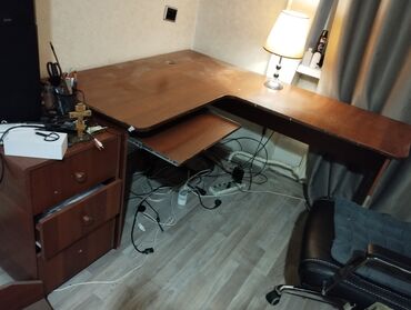 компьютерные столы бишкек: Компьютердик Стол, түсү - Күрөң, Колдонулган