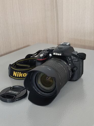 бюджетные зеркальные фотоаппараты: Продаю зеркальный фотоаппарат Nikon D5300 в отличном состоянии