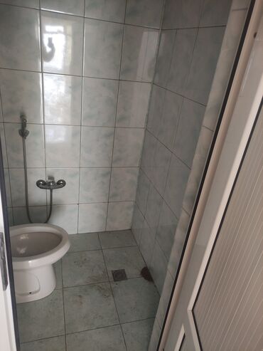 Uzunmüddətli kirayə evlər: 150 kv. m, 7 otaqlı, Qaz, İşıq, Su -da lalafo.az — 6 Uzunmüddətli kirayə evlər: 150 kv. m, 7 otaqlı, Qaz, İşıq, Su — 6