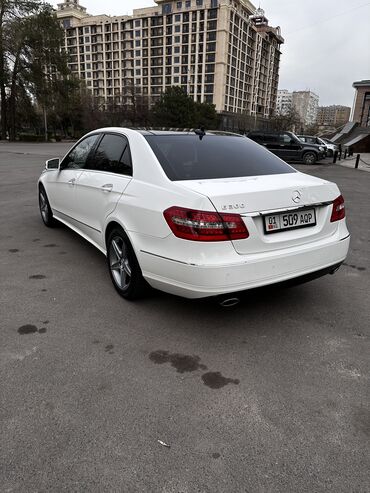 продаю или меняю на мерс: Mercedes-Benz E-Class: 2013 г., 3.5 л, Типтроник, Бензин, Седан