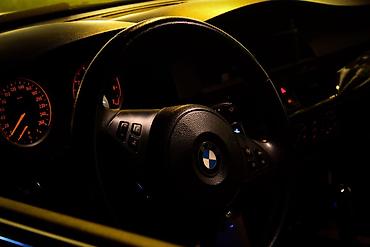 BMW: BMW 5 series: 3 l | 2004 il Sedan — 5