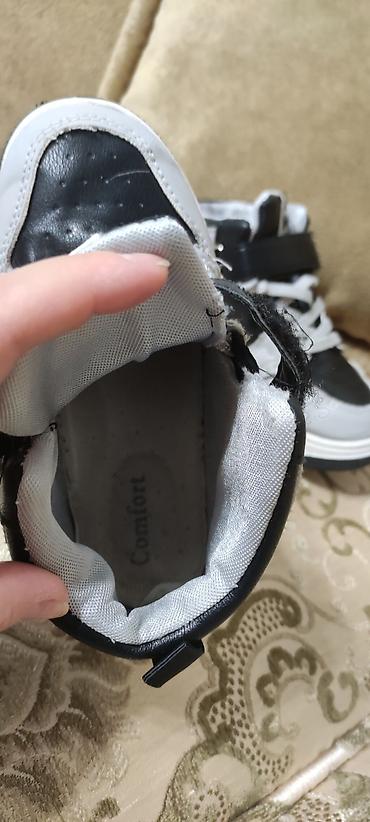 nike react: Продам б/у Ботиночки на осень. Размер 28 по внутренней стельке 18 — 2