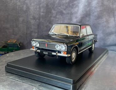 demir masin oyuncaq: VAZ, 1977 il, 1:24, Dəmir, Ödənişli çatdırılma
