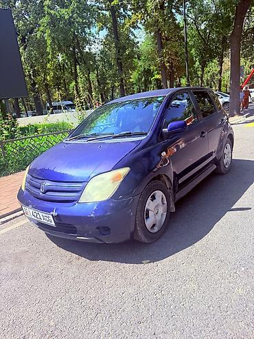 машина ист: Toyota Ist: 2003 г., 1.3 л, Автомат, Бензин, Хэтчбэк — 1