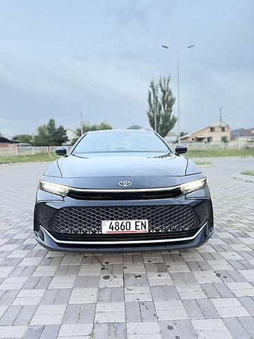 краун 2023: Toyota Crown: 2025 г., 2.5 л, Вариатор, Гибрид, Кроссовер — 8