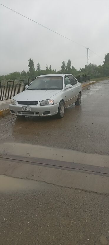 maşın model: Huanghai : 1.5 l | 2000 il Sedan