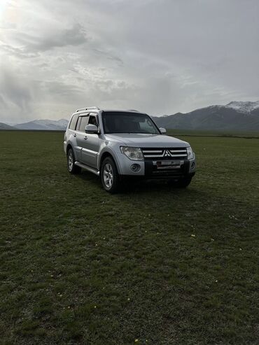 Mitsubishi: Mitsubishi Pajero: 2007 г., 3 л, Автомат, Бензин, Внедорожник