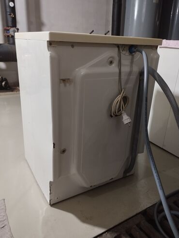 Стиральные машины: Стиральная машина Полноразмерная — 6