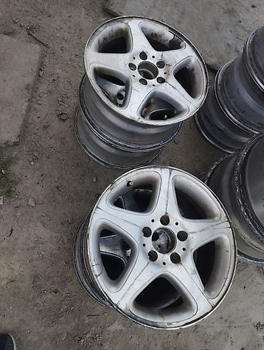 Литые Диски R 16 Mercedes-Benz, 1 шт, отверстий - 5, Б/у at lalafo.kg Литые Диски R 16 Mercedes-Benz, 1 шт, отверстий - 5, Б/у