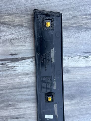 Двери и комплектующие: Накладка на дверь Задняя левая Kia, Б/у, Оригинал — 16