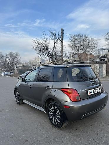 Toyota: Toyota ist: 2004 г., 1.5 л, Механика, Бензин, Хэтчбэк — 8