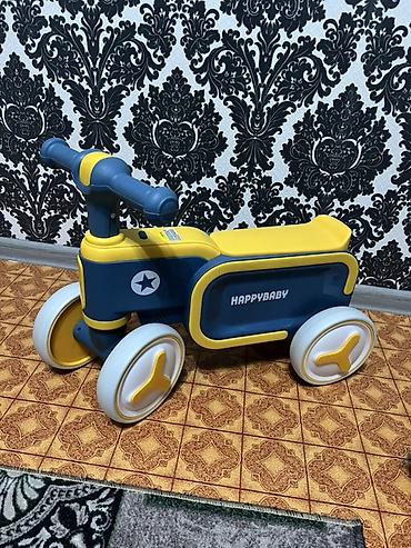 толокар chicco: Каталка-беговел Happy Baby (синий/желтый) - 4 устойчивых колеса с — 3
