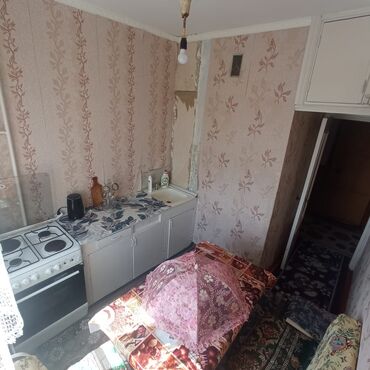 пс 4 бишкек: 2 комнаты, 50 м², 105 серия, 2 этаж, Косметический ремонт