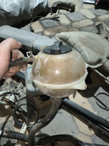 Панели, обшивки: - МКПП (механическая коробка передач) в сборе с кулисой/приводом — 12