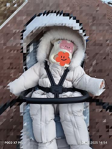 лыжный форма: Токмок
Комбинезон зимний + шапка
Одевали 2 раза — 1
