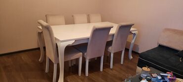 Ofis mebeli: Qonaq otağı üçün, İşlənmiş, Açılmayan, Dördbucaq masa, 6 stul
