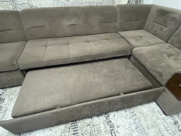 мягкая мебель угловой диван: Угловой диван, цвет - Коричневый, Б/у