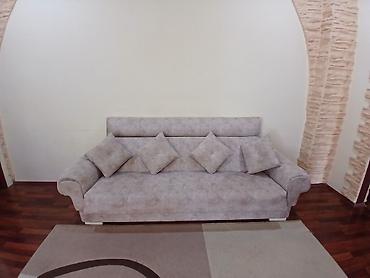 Divanlar: Açılan bazalı divan satılır — ideal vəziyyətdə. Çox səliqəli — 1