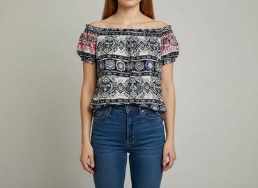 modne bluzy dla nastolatek: Women's blouse, size S