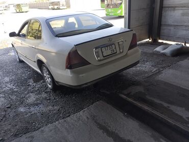 Daewoo: Daewoo Magnus: 2000 г., 1.8 л, Механика, Бензин, Седан — 1