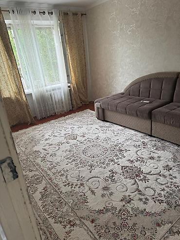 квартиры за городом: 1-комнатная квартира в пятиэтажном доме, фасад с активной торговой — 8