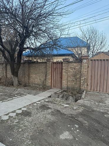 Продажа коттеджей и домов: Продается частный дом 2 этажа, площадь дома и подсобных помещений — 1