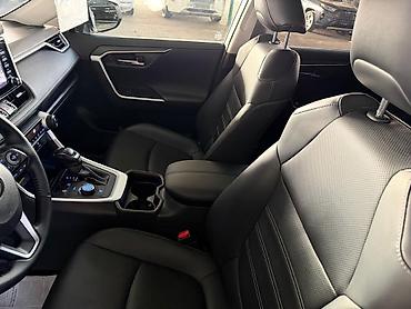 аварни машина: Toyota RAV4: 2021 г., 2.5 л, Вариатор, Гибрид, Кроссовер — 5
