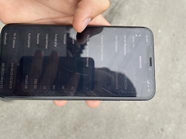 ipone 11 plata: IPhone 11 Pro Max, 256 GB, Matte Midnight Green, Face ID — 3