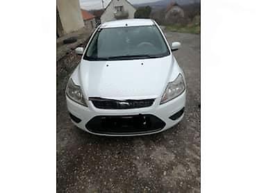 exit lazarevac: FORD FOCUS 1.6 2005. GOD. - KOMPLETAN AUTO U DELOVIMA | veliki izbor — 1