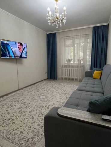 Продажа квартир: 3 комнаты, 70 м², Индивидуалка, 1 этаж, Евроремонт