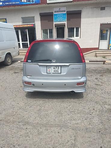 зад: Honda Stream: 2002 г., 2 л, Автомат, Бензин, Минивэн — 7