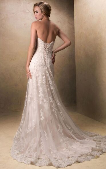 элегантное свадебное кружевное платье: Торг уместен. В отличном состоянии, почти как новое, один раз только