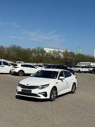 kaiyi e5: Kia K5: 2020 г., Автомат, Бензин, Седан — 1
