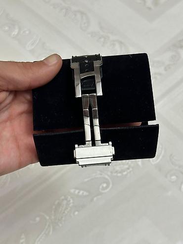mi saat: Hublot kişi qol saatı – avtomatik mexanizm, xronoqraf Xüsusiyyətlər — 3