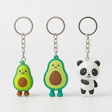 kipling monkey: Брелок “Авокадо и Панда” для рюкзака, сумки, ключей Каждый брелок — 1