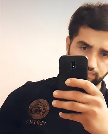 afisiant işi: Ofisiant işi axtariram kafe restoran çay evi doner mekanlari ferq — 1