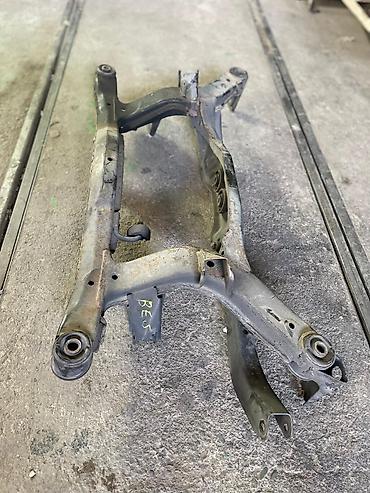 Другие автозапчасти: Субару Легаси В4 ВЕ5 Балка задняя в наличии Subaru Legacy B4 BE5 ❗️О — 3