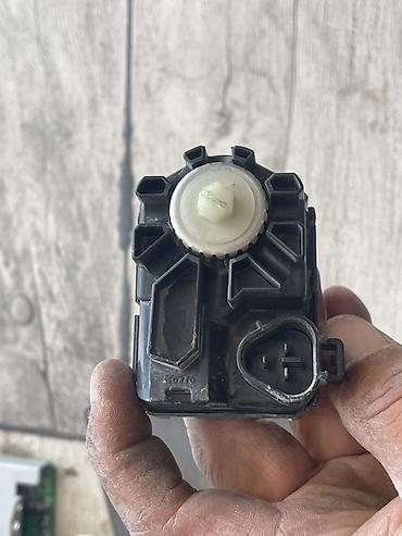 argb controller: Комплект модулей и электроники биксеноновой фары Toyota (правая — 4
