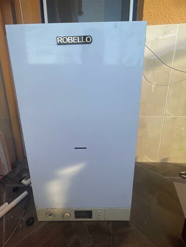 Su qızdırıcı kranlar: 24-lük kombi satılır. İdeal vəziyyətdədir. Qiymət: 200 AZN. Ünvan